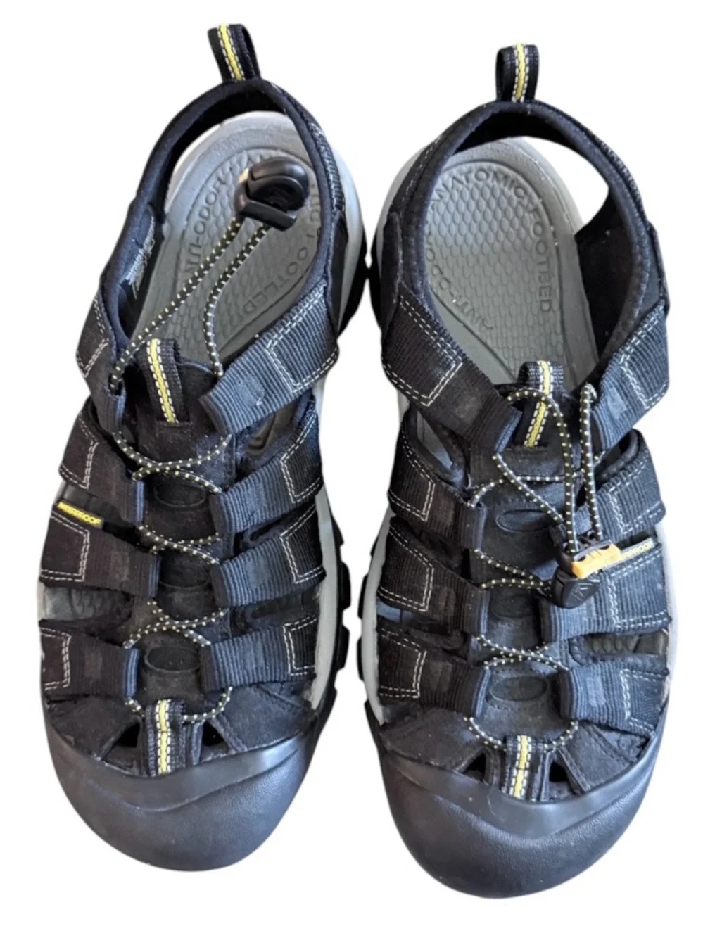KEEN Newport H2 Men’s 10 water sport hybrid black & yellow sandal